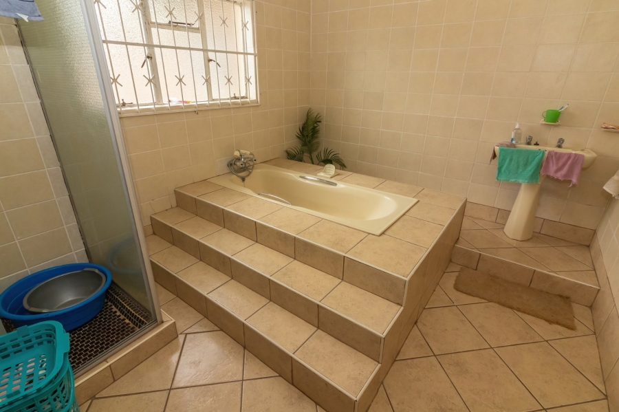 3 Bedroom Property for Sale in Morewag Free State